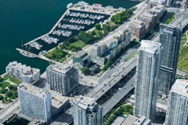 Toronto şehrinin gökyüzü manzarası, Kanada