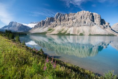 Bow Lake, Banff Ulusal Parkı, Alberta, Kanada