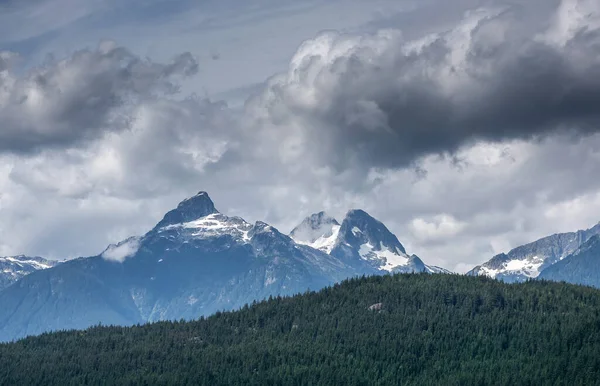 ウィスラー山脈 ブリティッシュコロンビア州 カナダの美しい風景 — ストック写真