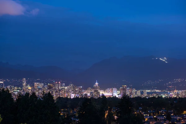 Ciudad Vancouver Skyline Montañas Columbia Británica Canadá — Foto de Stock