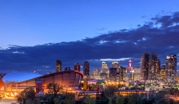 Ciudad Calgary Skyline Por Noche Alberta Canadá — Foto de Stock