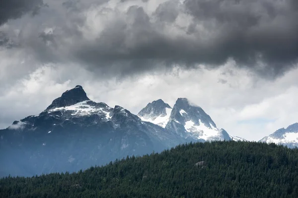 ウィスラー山脈 ブリティッシュコロンビア州 カナダの美しい風景 — ストック写真