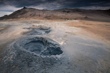 Myvatn İzlanda 'da Hver jeotermal alanı