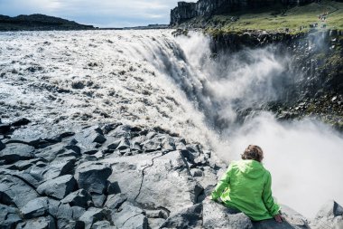 Yazın Dettifoss Şelalesi, İzlanda