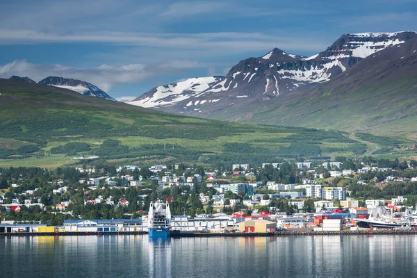 Vackra Akureyri Stad Island Sommaren — Stockfoto