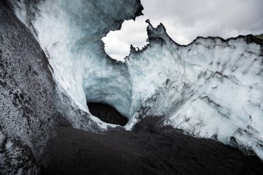 Buzul üzerindeki güzel manzara.