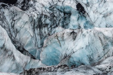 Buzul üzerindeki güzel manzara.