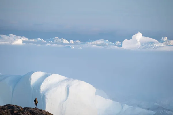 Prachtig Landschap Met Grote Ijsbergen — Stockfoto