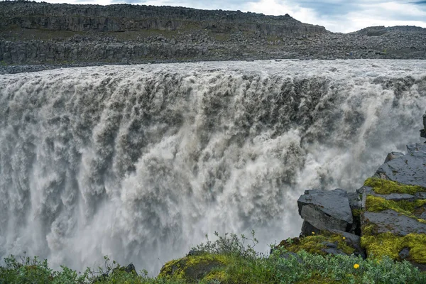 Melepas Air Terjun Musim Panas Islandia — Stok Foto