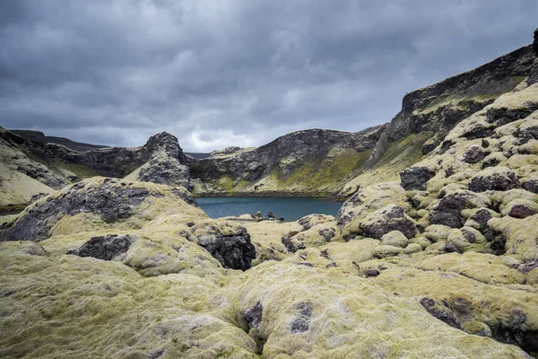 拉基陨石坑 Laki Craters 是冰岛南部的一个火山裂缝 — 图库照片