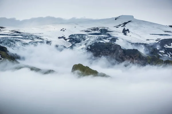 Vackert Bergslandskap Sommaren Island — Stockfoto