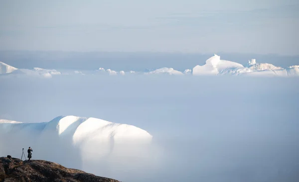 Hermoso Paisaje Con Grandes Icebergs —  Fotos de Stock