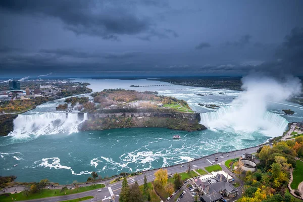 Piękne Wodospady Niagara Nocy — Zdjęcie stockowe
