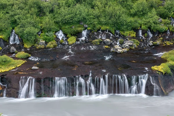 Водоспад Граунфосар Влітку Ісландії — стокове фото