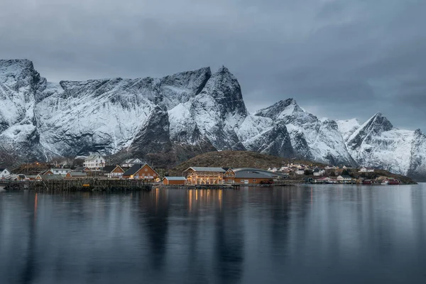 ノルウェー ロフトテン島の美しい冬の風景 — ストック写真