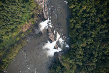 Thrissur Bölgesi, Kerala, Hindistan 'daki Chalakudy Taluk' ta Athirappilly Şelalesi