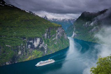 Geiranger, Geirangerfjord, Norveç 'te güzel manzaralar