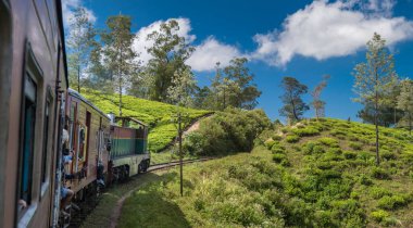 Ella, Sri Lanka 'da ünlü tren yolculuğu.