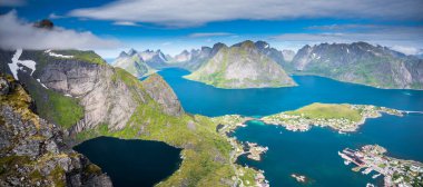 Norveç, Lofoten Adası 'ndaki Reinebringen manzarasından güzel manzara