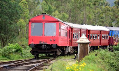 Ella, Sri Lanka 'da ünlü tren yolculuğu.
