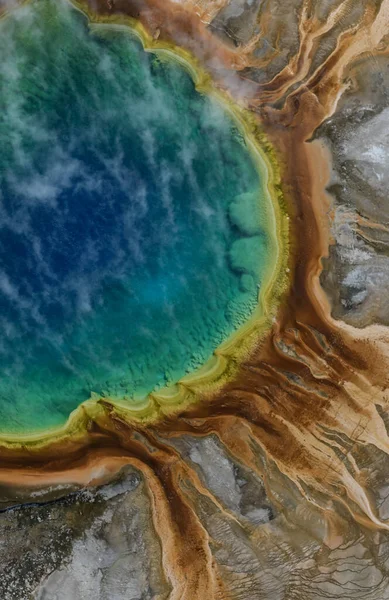 Vista Aérea Mola Prismática Grande Parque Nacional Yellowstone Eua — Fotografia de Stock