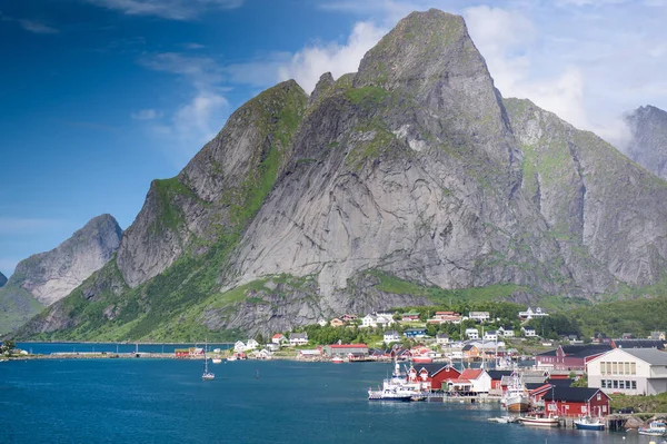 Vackra Reine Fiskeby Lofoten Öarna Sommar Norge — Stockfoto