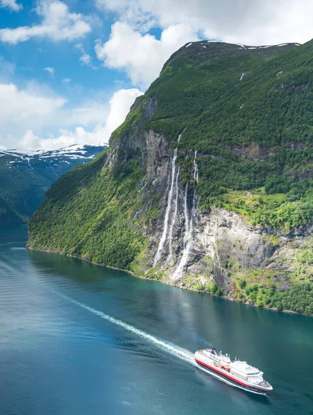 Όμορφη Θέα Στο Geiranger Geirangerfjord Νορβηγία — Φωτογραφία Αρχείου
