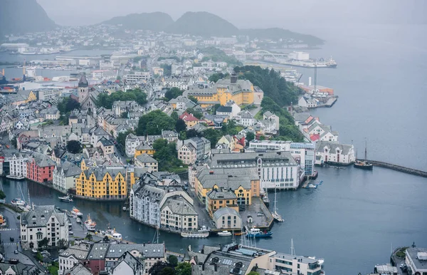 Vacker Stad Vid Alesund Norge — Stockfoto