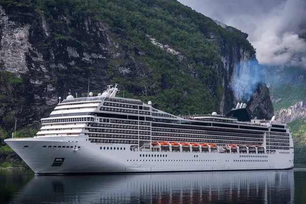 Όμορφη Θέα Στο Geiranger Geirangerfjord Νορβηγία — Φωτογραφία Αρχείου