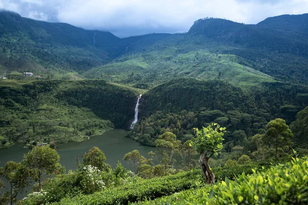 Vackra Vattenfall Maskeliya Sri Lanka — Stockfoto