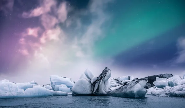 Zorza Polarna Nad Laguną Lodową Jokulsarlon Islandii — Zdjęcie stockowe