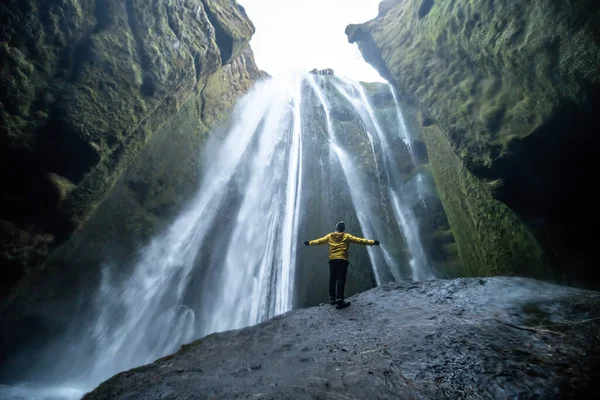 Rejtett Vízesés Gljfrabigljufrabui Közelében Seljalandsfoss — Stock Fotó