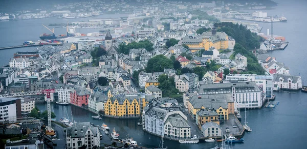 Vacker Stad Vid Alesund Norge — Stockfoto