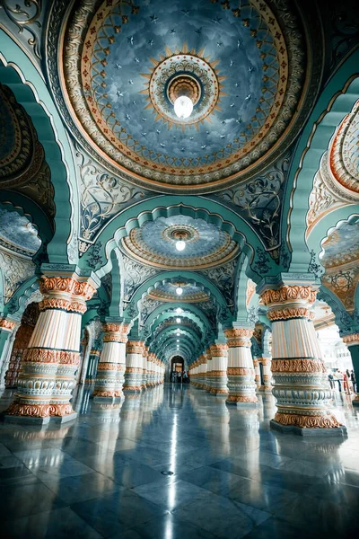 Istana Mysore Yang Terkenal India Stok Lukisan  
