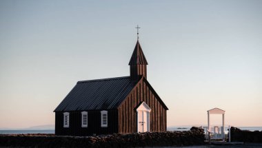 İzlanda 'daki Siyah Budir Kilisesi