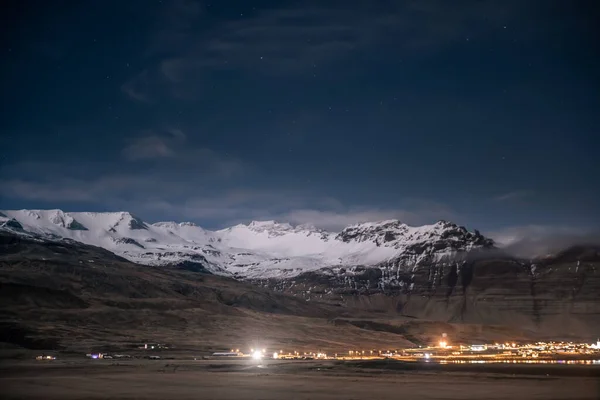 冰岛冬季美丽的山景 — 图库照片