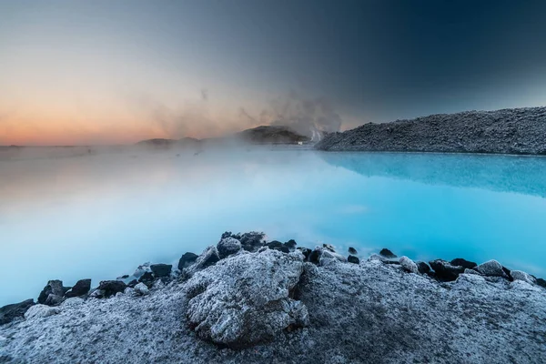 Hermoso Paisaje Puesta Sol Cerca Laguna Azul Spa Termal Islandia —  Fotos de Stock