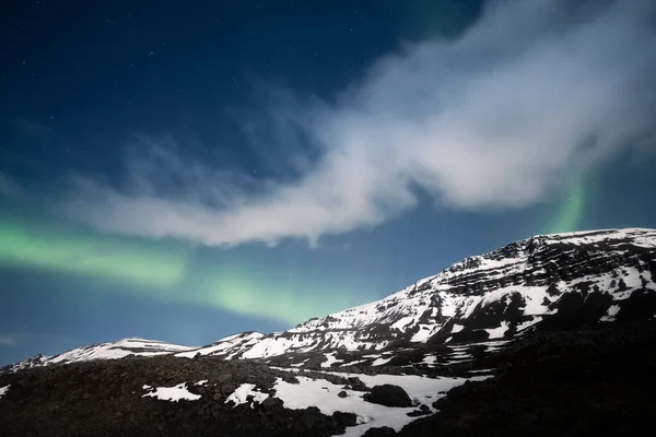 Βόρεια Φώτα Aurora Borealis Πάνω Από Την Πόλη Akureyri Στην — Φωτογραφία Αρχείου