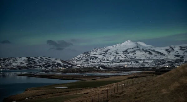 Aurores Boréales Aurores Boréales Dessus Ville Akureyri Islande — Photo