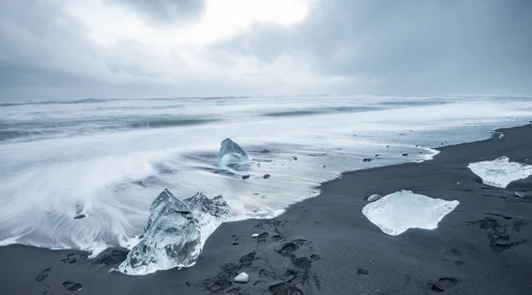 アイスランドのダイヤモンドビーチ — ストック写真