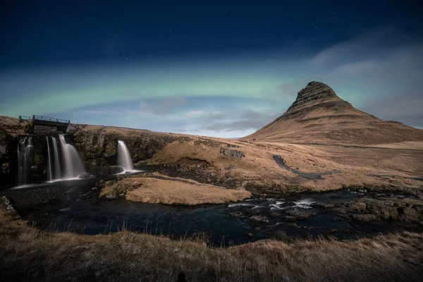 Noorderlicht Noorderlicht Borealis Boven Kirkjufell Waterval Ijsland — Stockfoto
