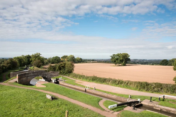 Canal Lock and Bridge View — Stock Photo, Image