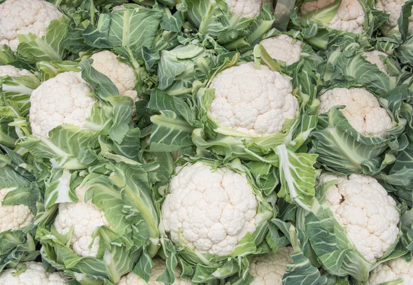 Cauliflowers for Sale. — Stock Photo, Image