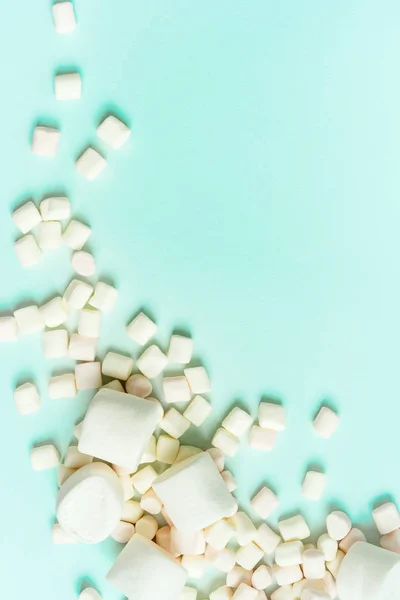 Kerst Lay Out Met Suikerriet Verschillende Maten Marshmallows Een Turquoise — Stockfoto