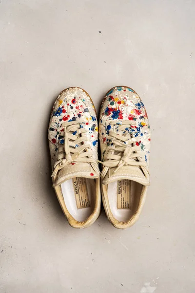 Moskova, Rusya - Şubat 2020: Maison Margiela Spor Ayakkabıları