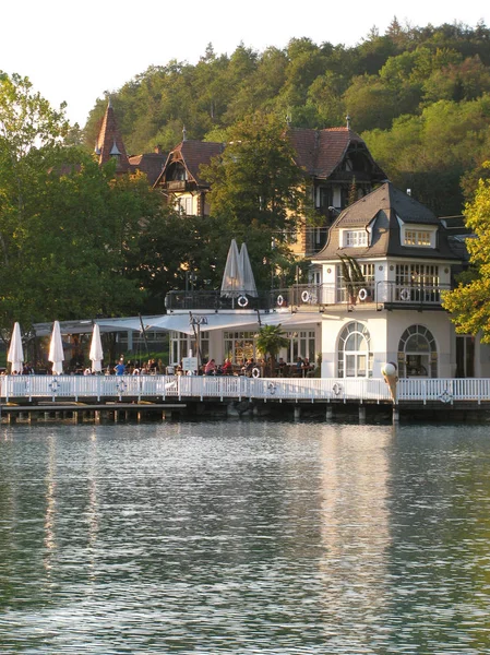 Una Vacanza Chic Sul Lago Austria Klagenfurt — Foto Stock