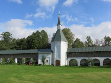                     Eşyalarını Iversky Manastırı. Valdai             