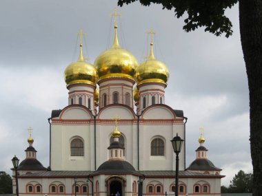                       Eşyalarını Iversky Manastırı. Valdai                                      