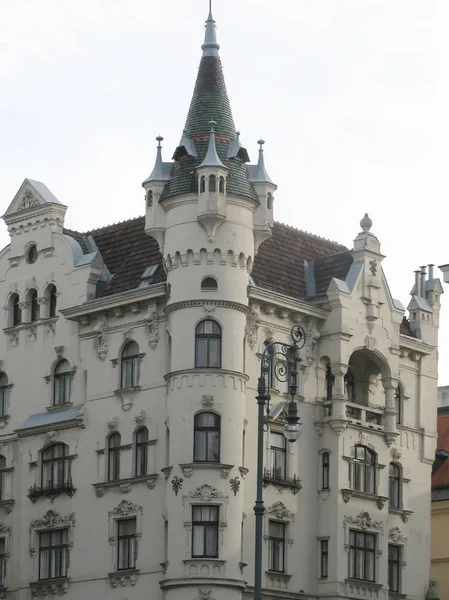 Austria Edificios Antiguos Modernos Viena Atraen Turistas — Foto de Stock