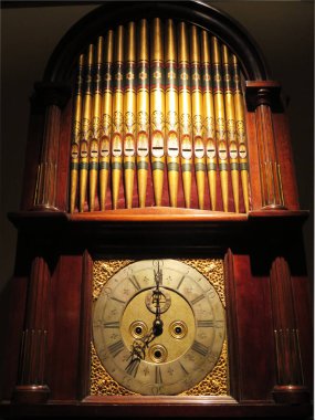 Moskova. Moskova 'nın güneyindeki Tsaritsyno-Palace ve Park topluluğu İmparatoriçe Catherine' in emriyle kuruldu. Sarayın lüks dekorasyonu..                       